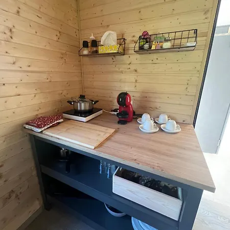 Koliba Hodesovice Alpesi faház Byst (Pardubice)