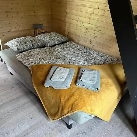 Alpesi faház Koliba Hodesovice Byst (Pardubice)